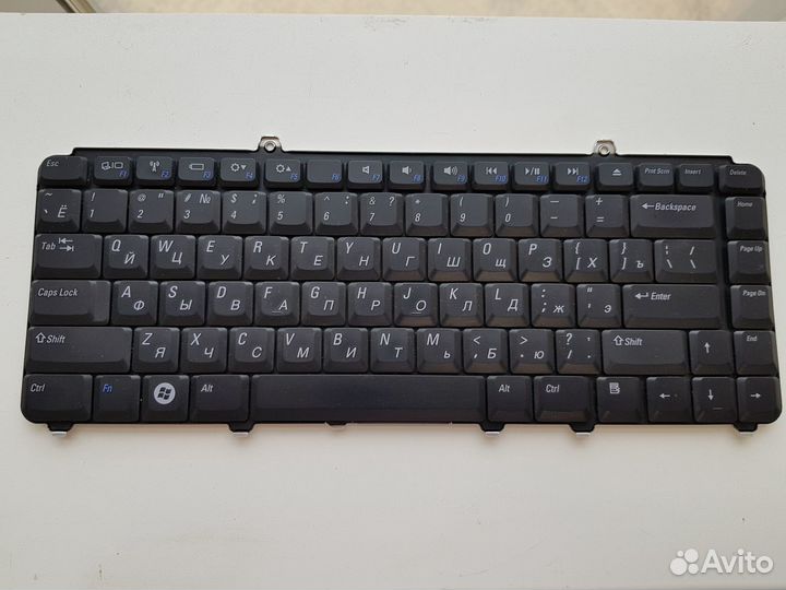 Клавиатуры для ноутбуков ассорти