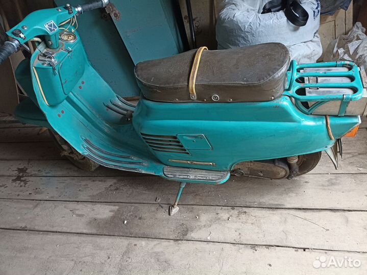 Мотороллер вятка 150