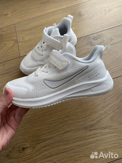 Кроссовки детские 32 размер для девочек