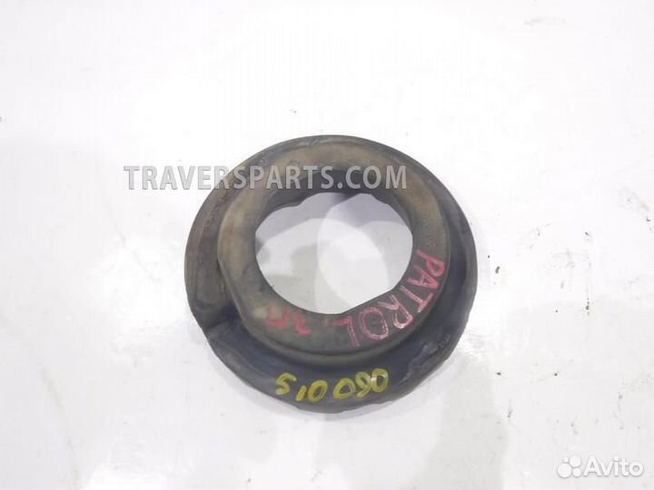 Проставка пружины Ниссан