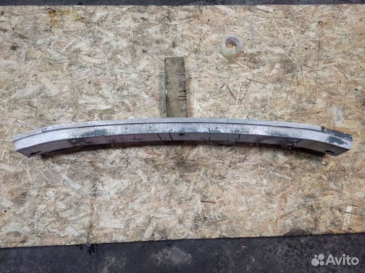 Усилитель переднего бампера, Volvo 960