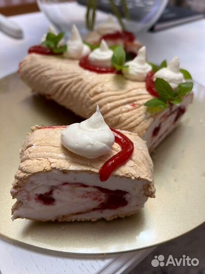 Меренговый рулет