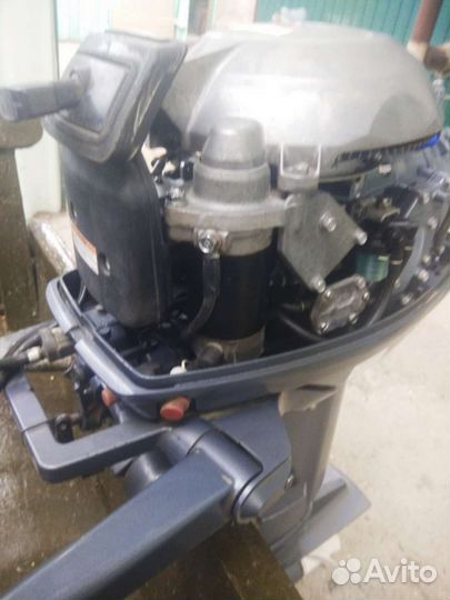 Лодка с мотором