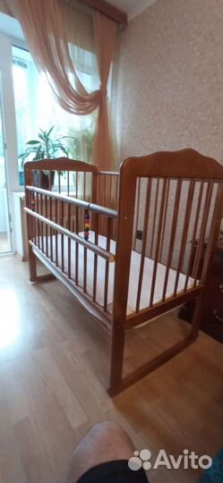 Детская кроватка