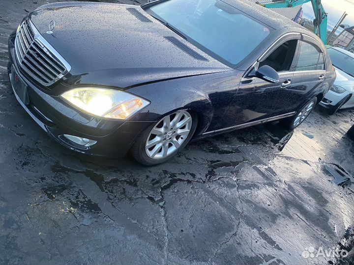 Mercedes-Benz S-Class W221 в разбор