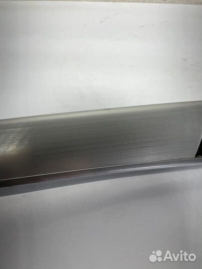 Накладка декоративная планка двери задняя левая