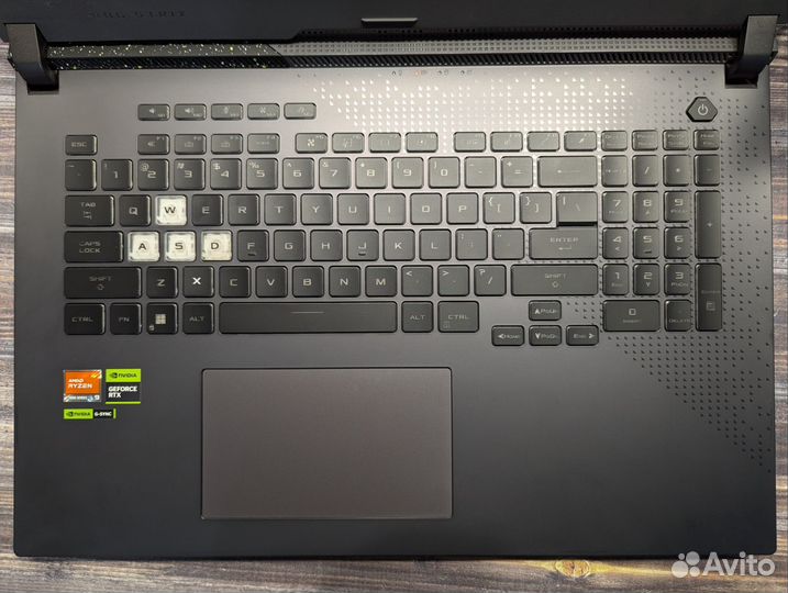 Asus Rog Strix G17, 7845hx, 4060, 16gb, 1tb