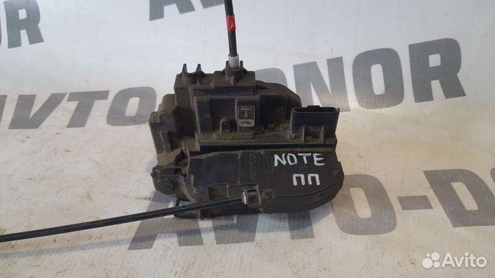 Замок двери Ниссан Ноут Е11