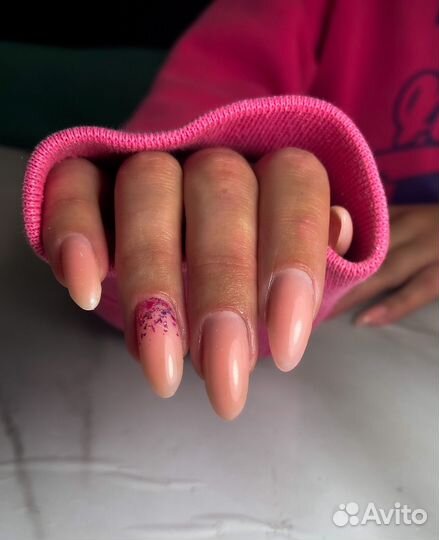 Мастер маникюра