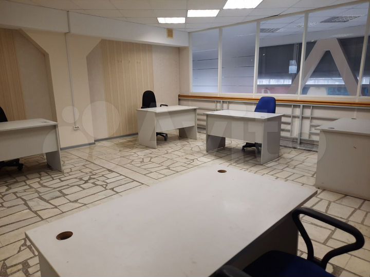 Юридический адрес в Кировском районе