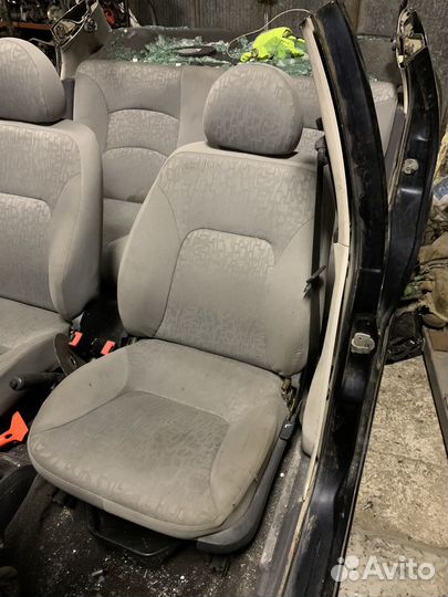 Сиденья салонные Fiat Albea