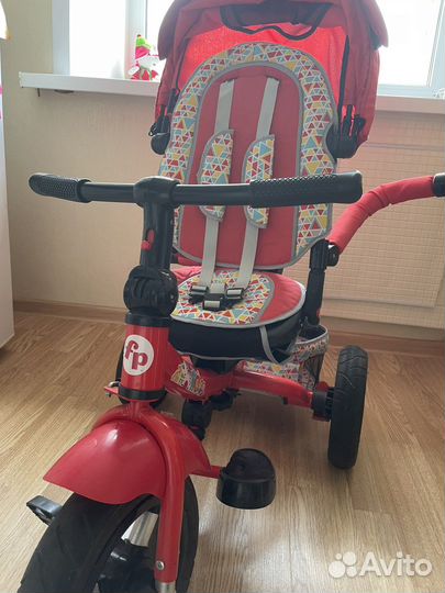 Детский трехколесный велосипед Fisher Price