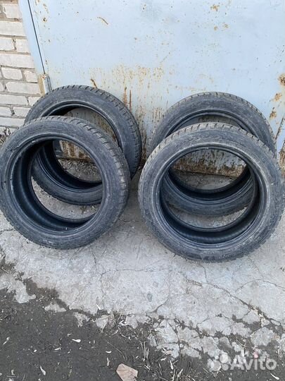 Nokian Tyres Hakkapeliitta 7 215/50 R17