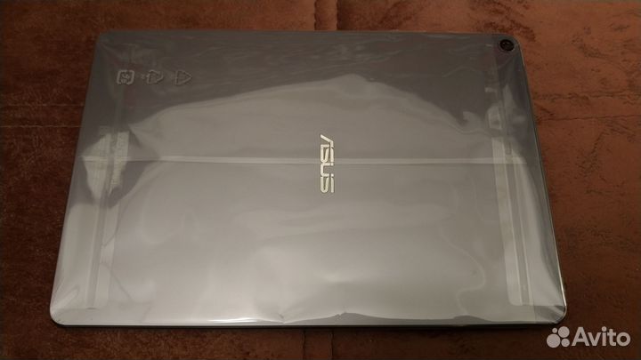 Asus ZenPad 3S 10 LTE (Z500KL)