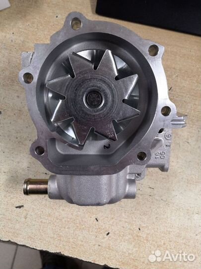 Помпа Subaru новая