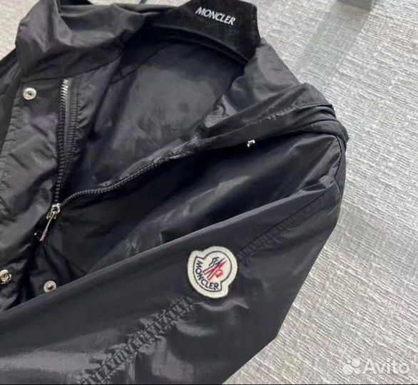 Плащ Moncler