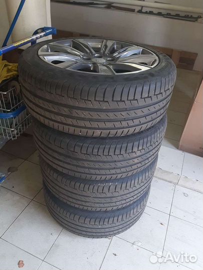 Колёса Cadillac XT4 Continental 245/45R20