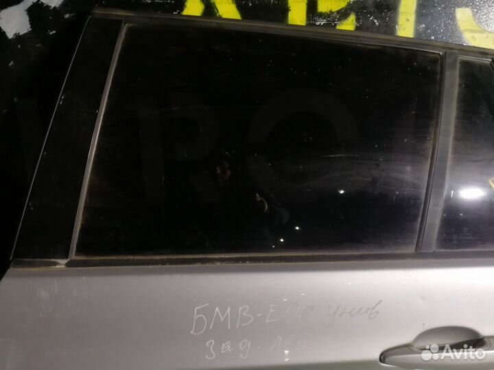 Стекло двери задней левой BMW E90