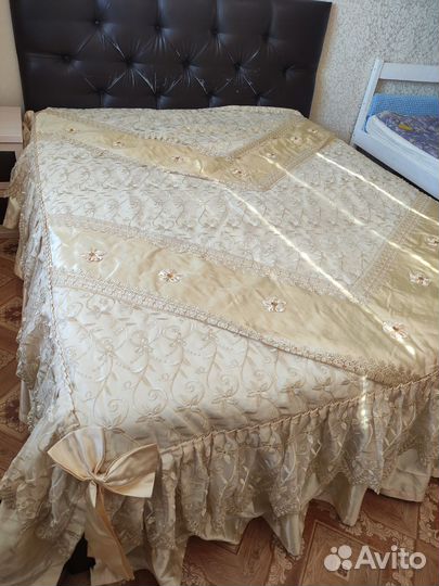 Покрывало на кровать