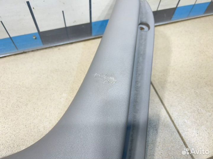 Обшивка двери задняя правая Mitsubishi L200 KB