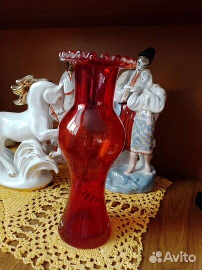 Ваза для цветов,чайные пары Вербилки