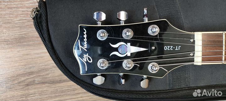 Электрогитара Jay Turser Les Paul