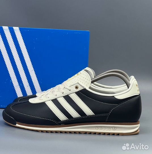 Новинка Adidas SL 72 Core Black Leather