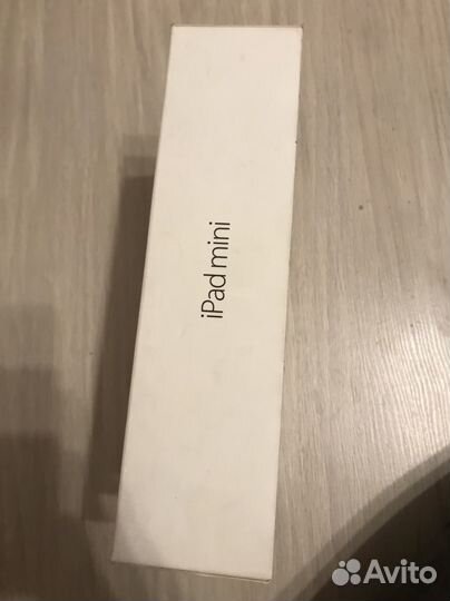 iPad mini коробка