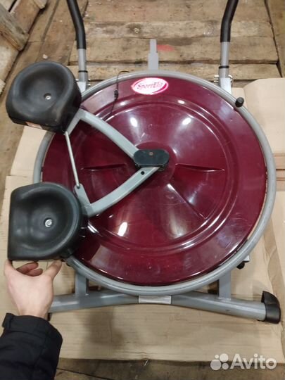 Тренажёр для пресса и ягодиц