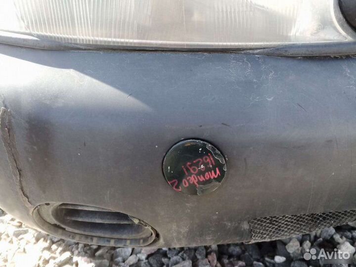 Заглушка в бампер Ford Mondeo 2 1999