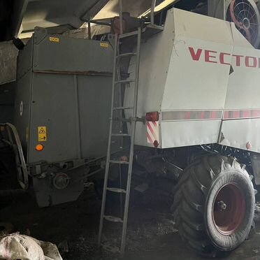 Комбайн Ростсельмаш Vector, 2007
