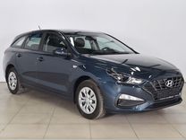 Hyundai i30 1.5 AT, 2022, 38 916 км, с пробегом, цена 1 320 000 руб.