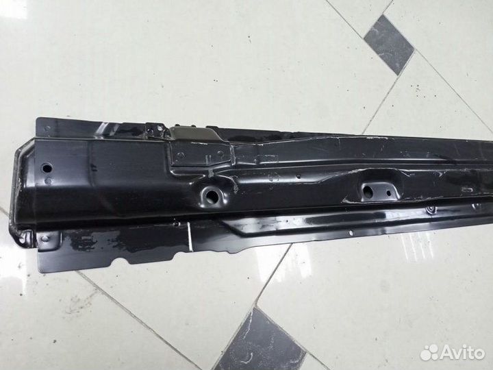 Порог левый внутренний Infiniti M45 2002-2004