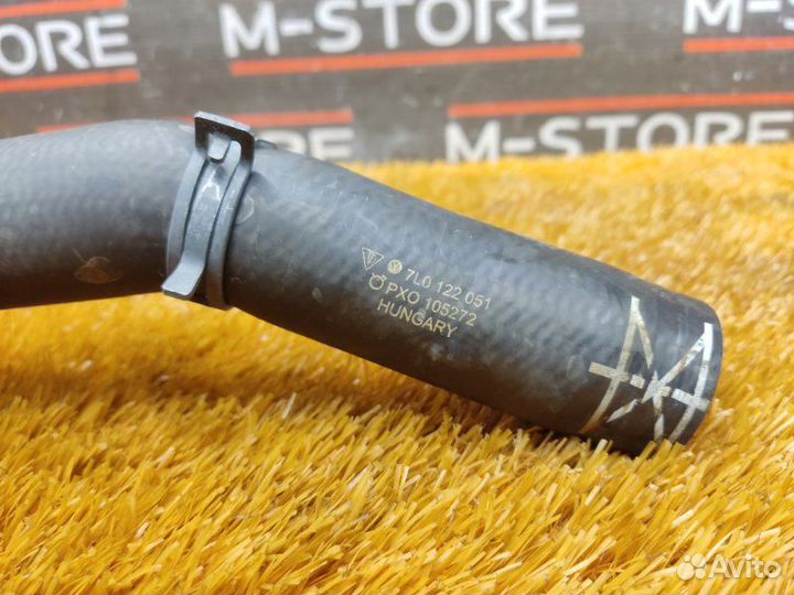 Патрубок радиатора нижний Volkswagen Touareg 7L