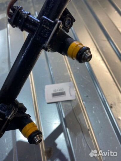 Топливная рампа Renault Megane 2 1.6 2002