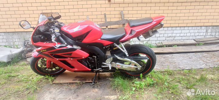 Honda cbr1000rr