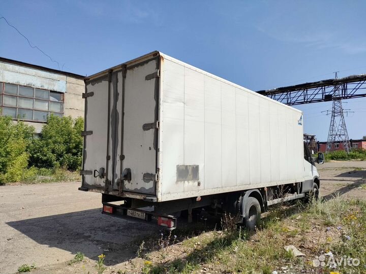 Промтоварный фургон