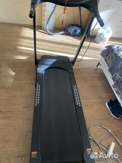 Беговая дорожка housefitspiro400