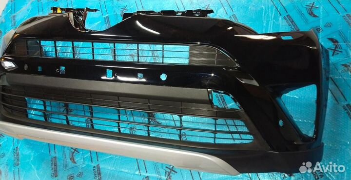 Передний бампер Рав 4-4 рестайлинг черный в сборе