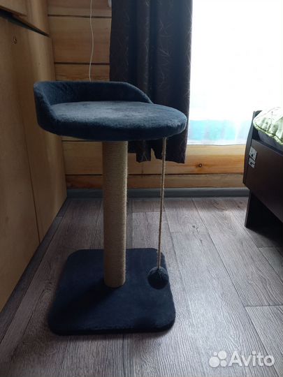 Когтеточка для кошек высокая