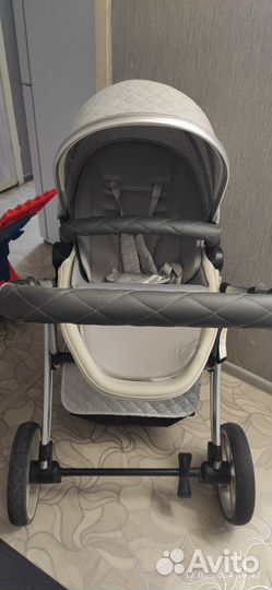 Прогулочная коляска зимняя