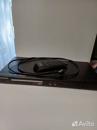 DVD плеер и видеоплеер samsung