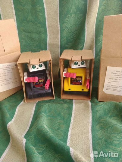 Игрушка СССР робот