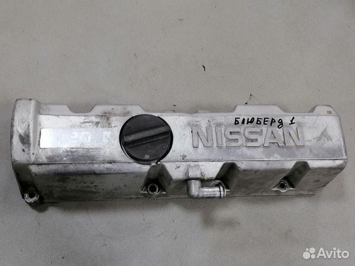 Крышка клапан.Nissan Bluebird LD20 2.0 1987 дизель
