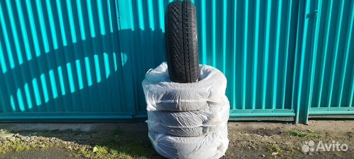 Gislaved Soft Frost 200 SUV 215/70 R16 100T