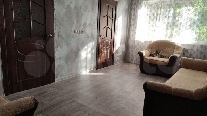 3-к. квартира, 55 м², 1/5 эт.