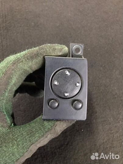 4A0959565 Кнопка регулировки зеркал Audi 100