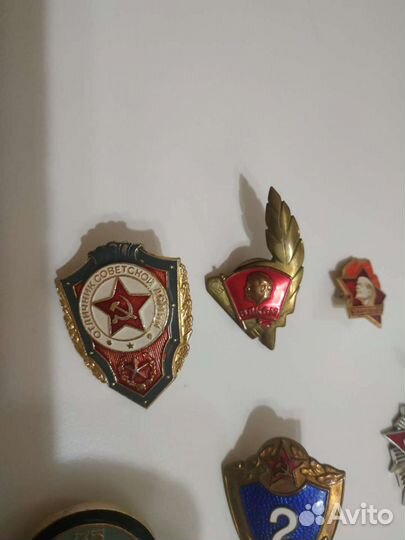 Значки и нагрудные знаки СССР