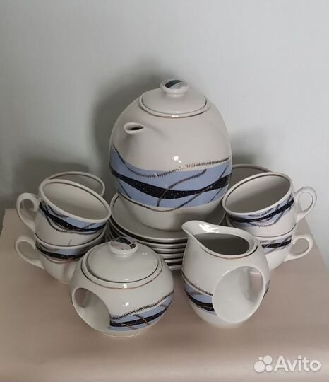 Чайный сервиз на 6 персон