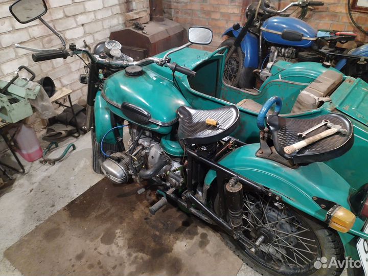 Продам мотоцикл Урал Имз 8.103